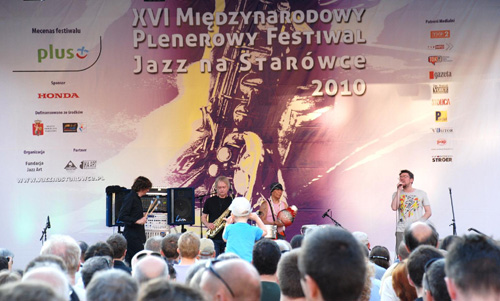 Nippy Noya & The Globetrotters - Jazz Na Starówce 2010