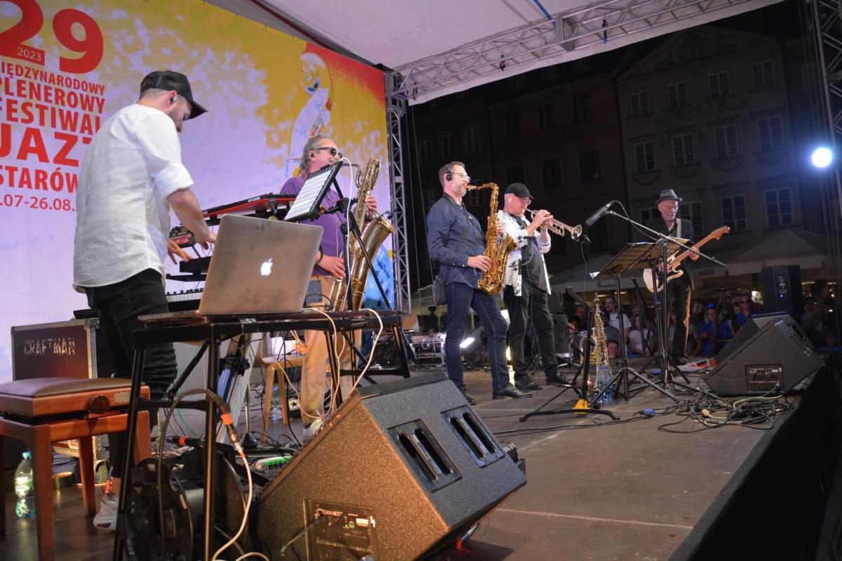 Rodziewicz Quartet feat. Wojciech Waglewski & DJ Chmielix - Jazz Na Starówce 2023