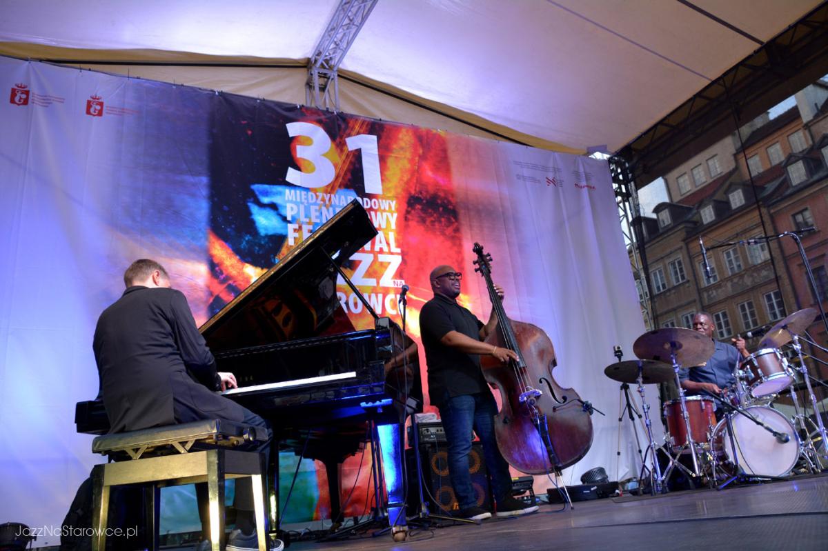 Christian McBride - Remembering Ray Brown with Benny Green & Greg Hutchinson - Jazz Na Starówce 2025